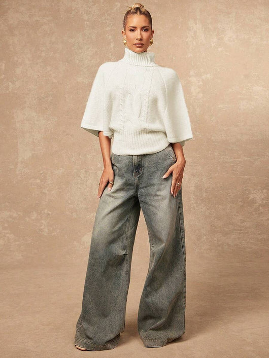 CABLE KNIT