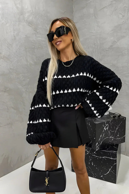 KNIT SWEATER