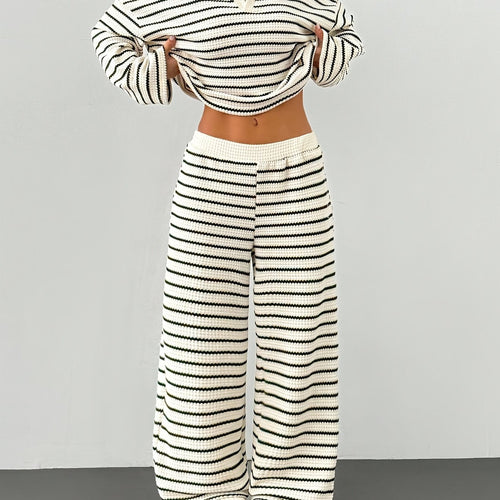 STRIPE LOUNGE
